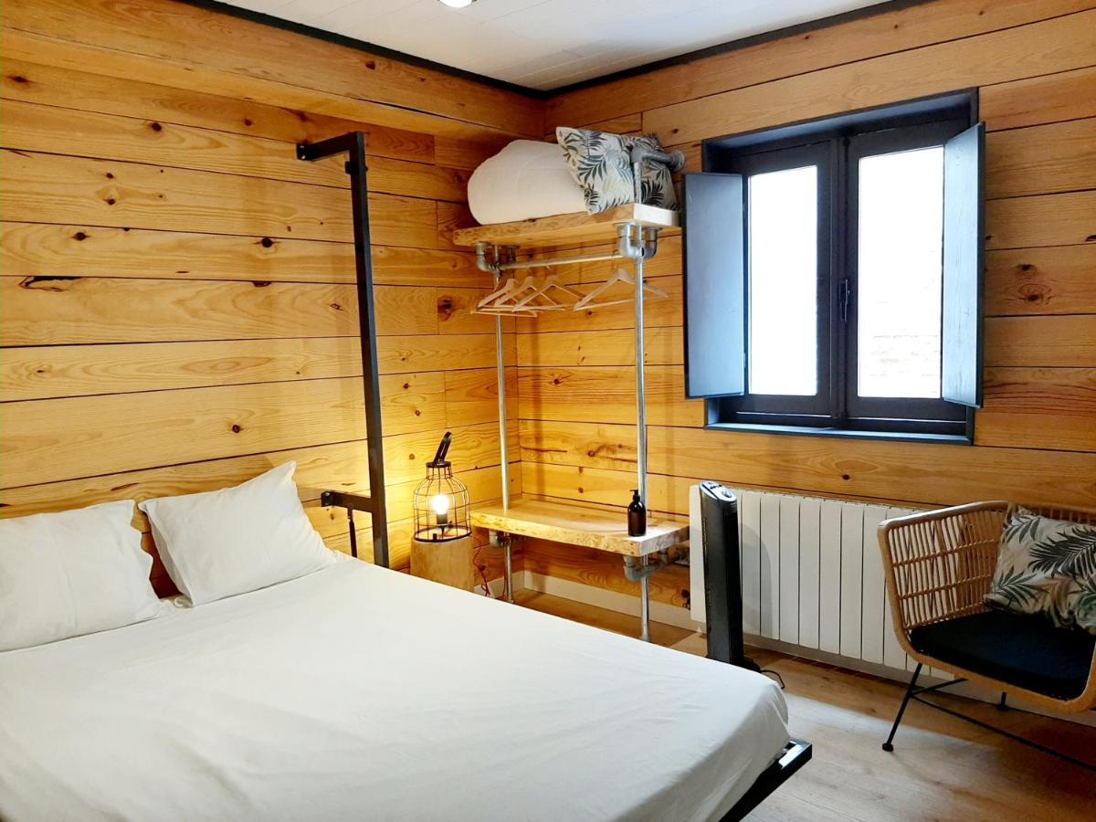 Hostal Erasmus By Gaiarooms Salamanque Extérieur photo