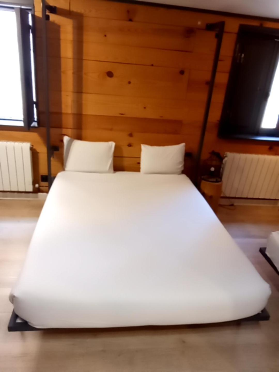 Hostal Erasmus By Gaiarooms Salamanque Extérieur photo